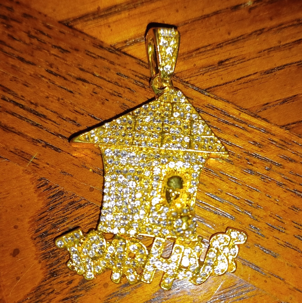 ☆Gold☆Colored☆Trap☆House☆ ☆Pendant☆With☆White☆Zircone☆ ☆Stones☆&☆Matching☆Chain☆